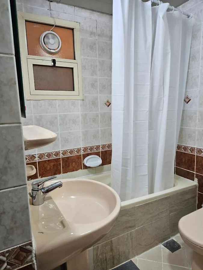 Oasis Hostel Abu Dhabi 0*,  Vereinigte Arabische Emirate