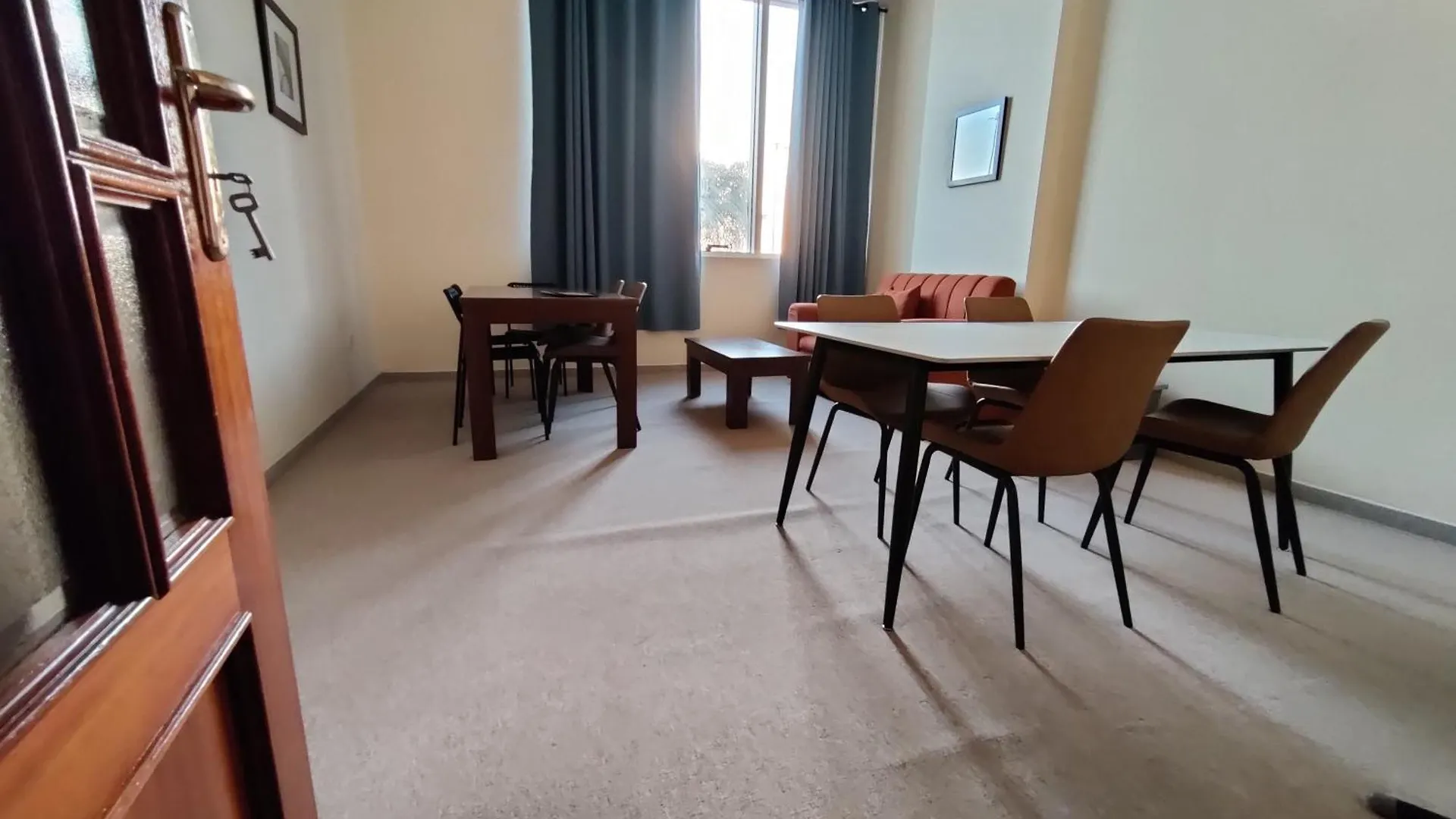 Oasis Hostel 阿布扎比